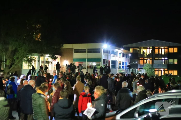 Protest tegen overplaatsing Irakees gezin uit azc