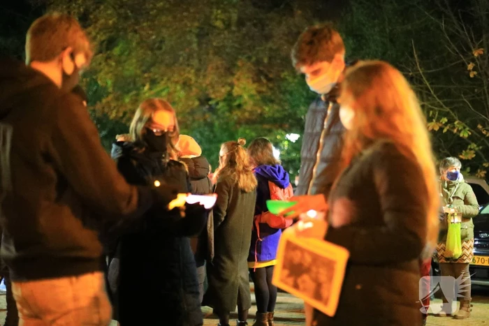 Protest tegen overplaatsing Irakees gezin uit azc