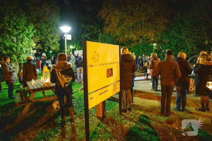 Protest tegen overplaatsing Irakees gezin uit azc