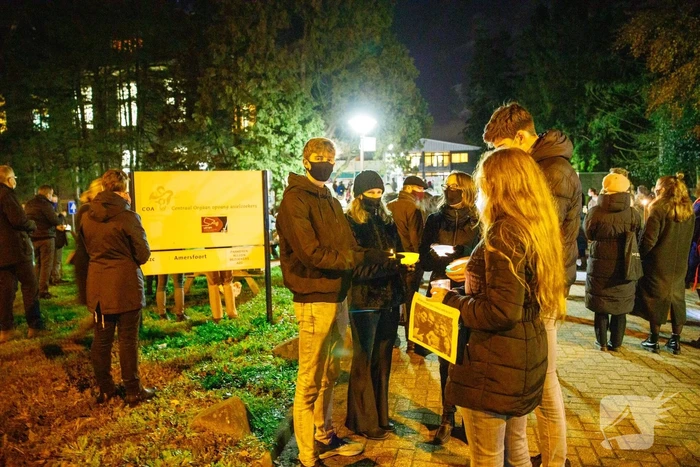 Protest tegen overplaatsing Irakees gezin uit azc