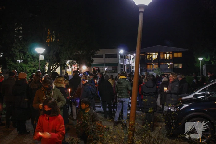 Protest tegen overplaatsing Irakees gezin uit azc