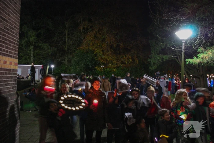 Protest tegen overplaatsing Irakees gezin uit azc