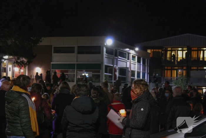 Protest tegen overplaatsing Irakees gezin uit azc