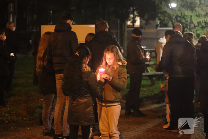 Protest tegen overplaatsing Irakees gezin uit azc