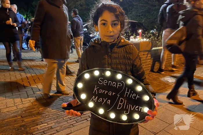 Protest tegen overplaatsing Irakees gezin uit azc