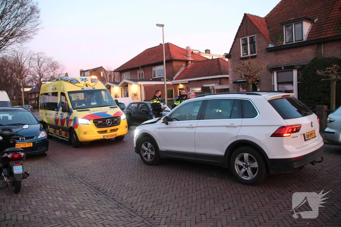 Jongetje geschept door auto