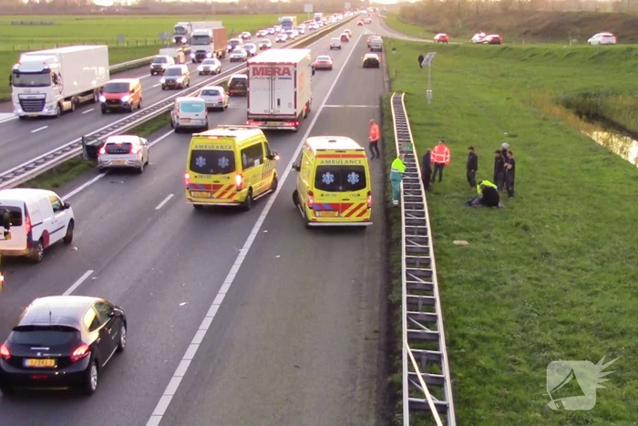 Ongeval zorgt voor file op snelweg
