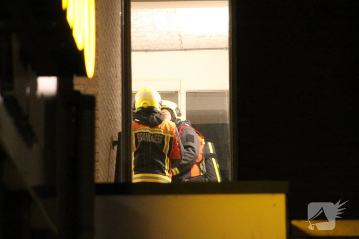 Bewoonster naar ziekenhuis na mogelijke gaslucht