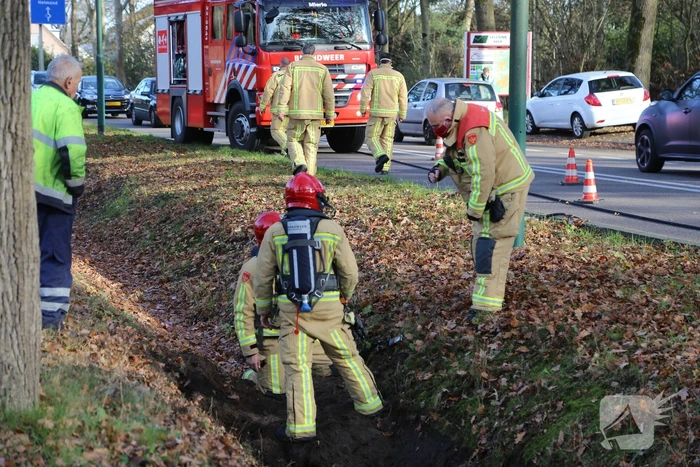 Gemeente raakt gasleiding tijdens schoonmaken van sloot