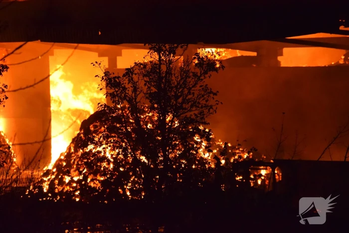 Grote brand verwoest boerenschuur