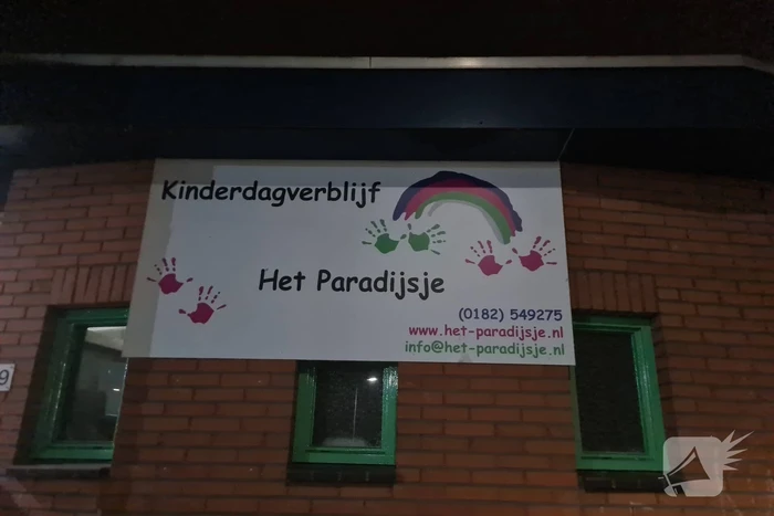 Veel schade bij kinderdagverblijf door vuurwerkbom