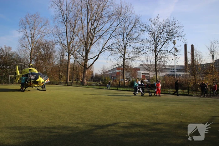 Inzet traumahelikopter trekt veel bekijks