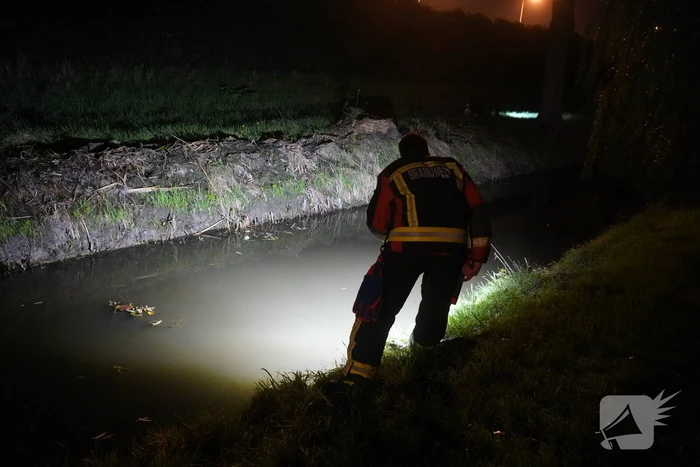 Onderzoek naar gevonden spullen in sloot