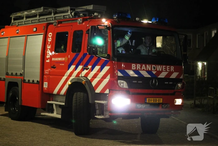 Brandende container snel geblust