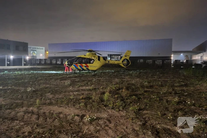 Traumahelikopter ingevlogen voor bedrijfsongeval