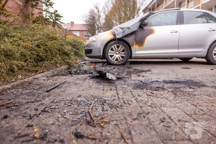 Liendert opgeschrikt door nachtelijke autobranden