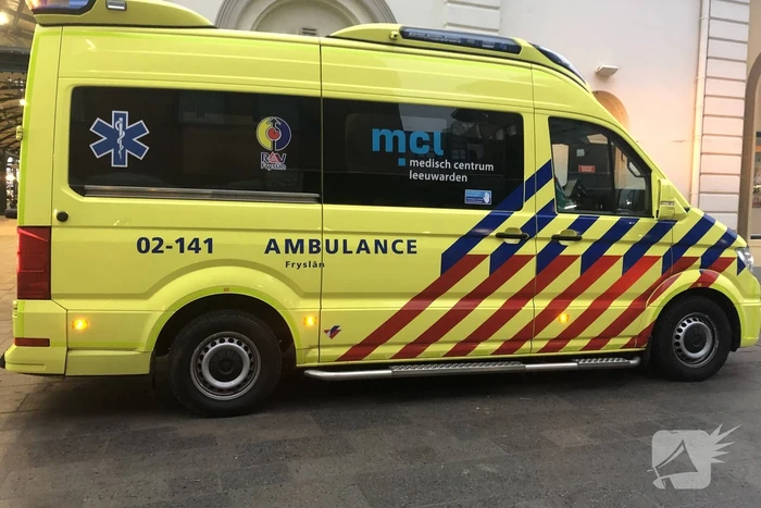 Vrouw valt van trap en raakt gewond