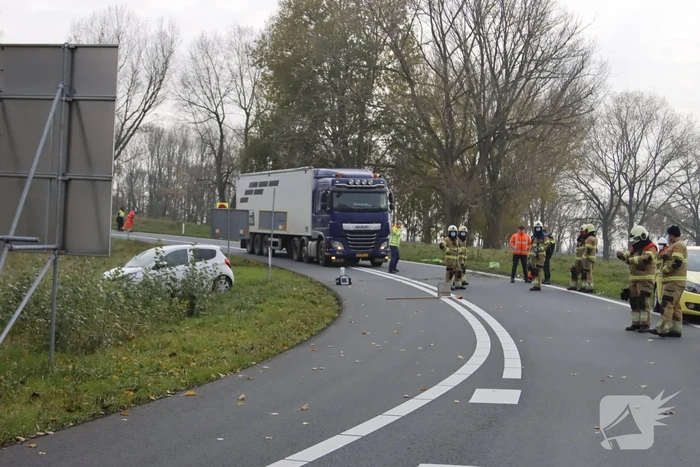 Traumahelikopter landt voor zwaargewond persoon