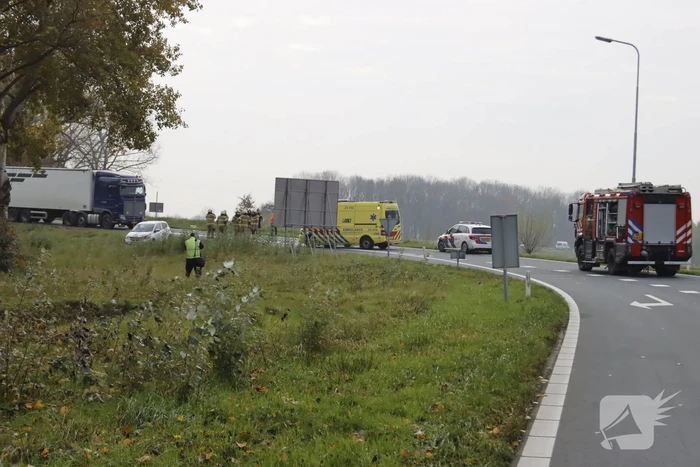 Traumahelikopter landt voor zwaargewond persoon