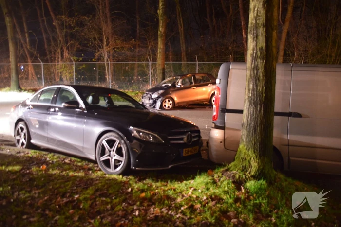 Meerdere voertuigen beschadigd bij ongeval