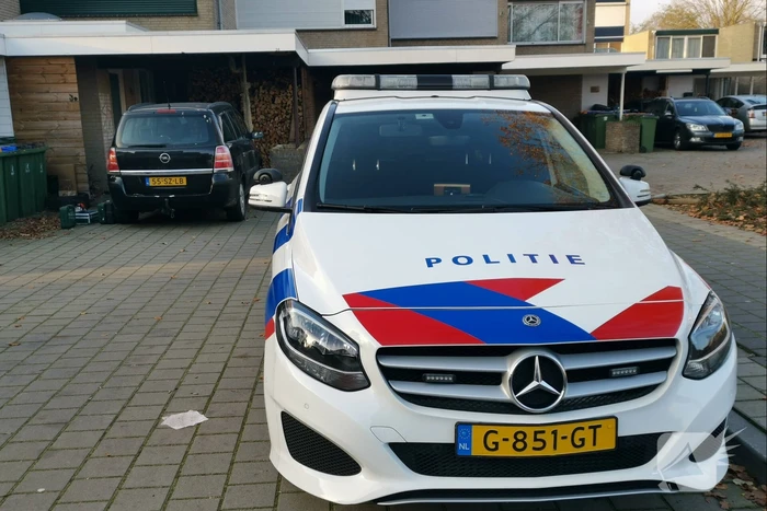 Oplettende buurtbewoner overloopt inbreker