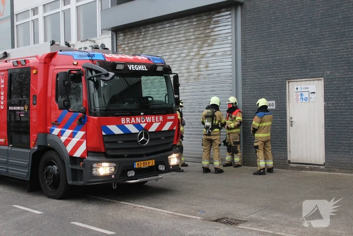 Mogelijk brand bij Victoria Mengvoeders