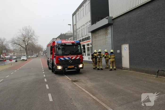 Mogelijk brand bij Victoria Mengvoeders