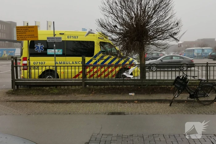 Kind op fiets aangereden door auto