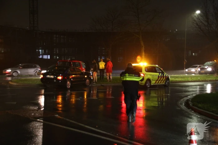 Schade na aanrijding tussen twee auto's