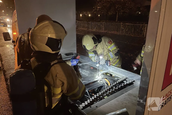 Brand in bezorgauto van Picnic