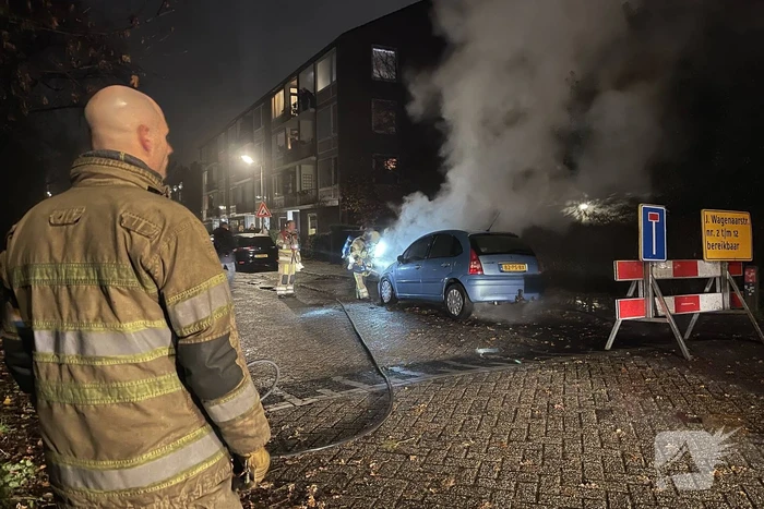 Wederom brand in geparkeerde auto
