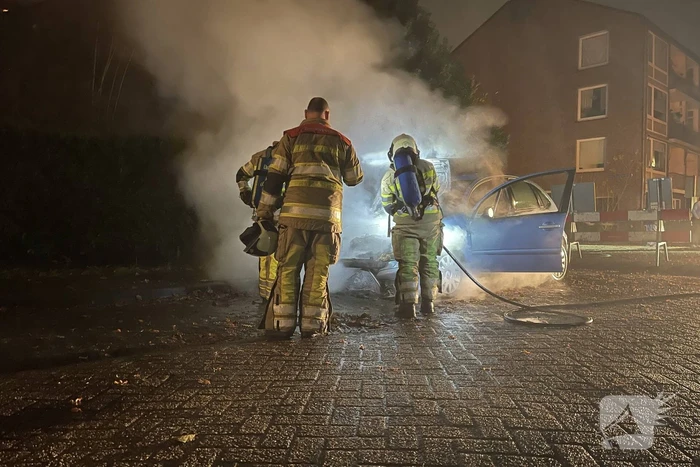 Wederom brand in geparkeerde auto