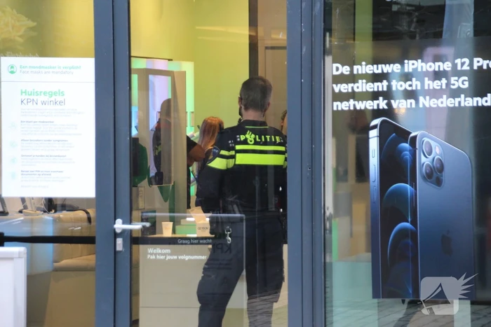 Overval op KPN-winkel Neringpassage