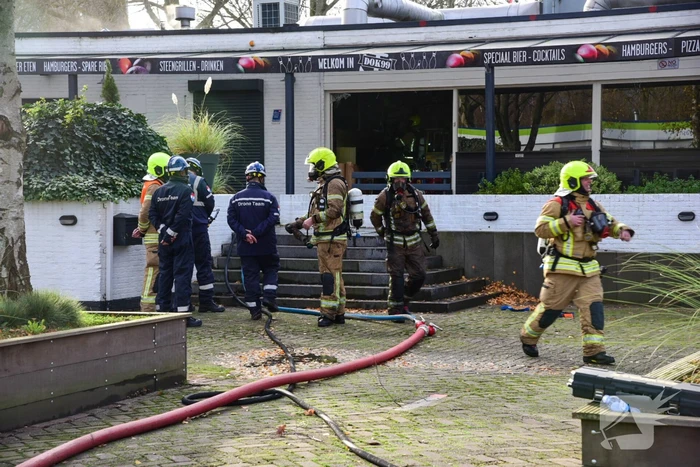 Zeer grote brand bowlingcentrum Dok99