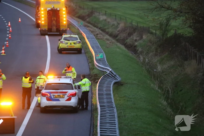 Ongeval tussen busje en vrachtwagen