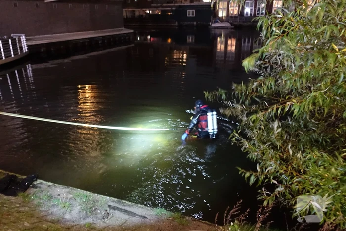 Deelscooter van Go Sharing in water aangetroffen