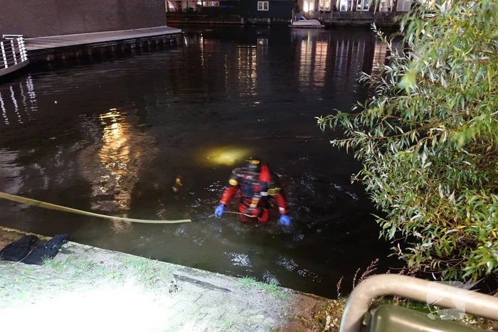 Deelscooter van Go Sharing in water aangetroffen