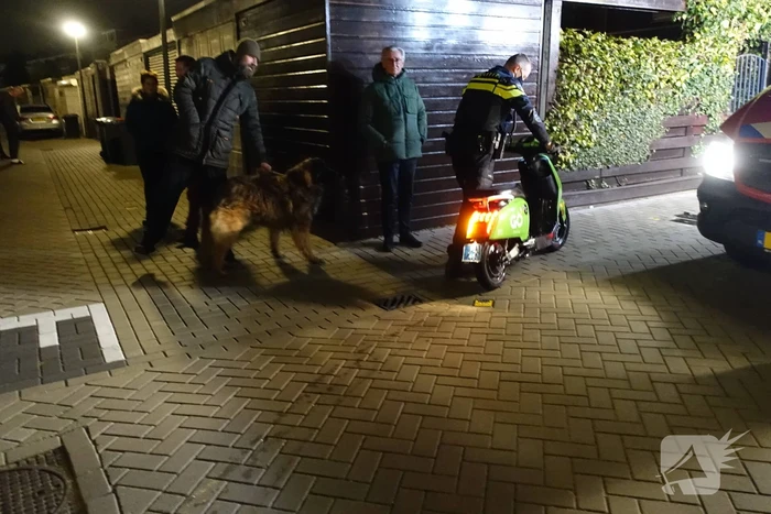 Deelscooter van Go Sharing in water aangetroffen