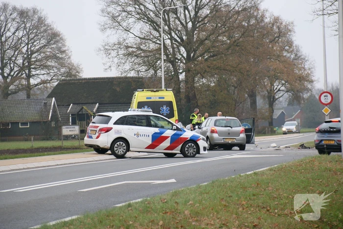 Ravage na botsing tussen twee voertuigen
