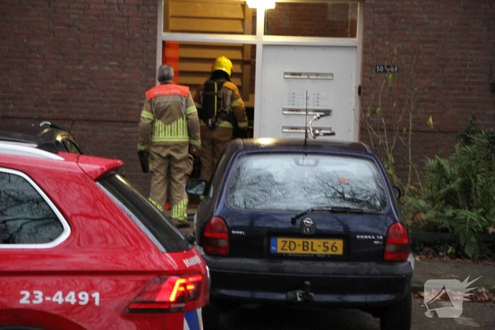 Onderzoek naar vreemde lucht in flatgebouw
