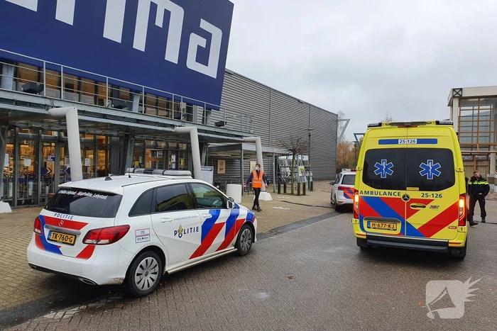 Man (62) gewond na ruzie bij bouwmarkt Gamma