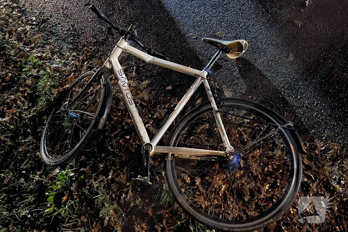 Twee gewonden bij zware aanrijding tussen scooter en fiets