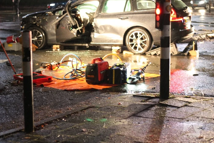 Fikse schade bij botsing tussen twee wagens