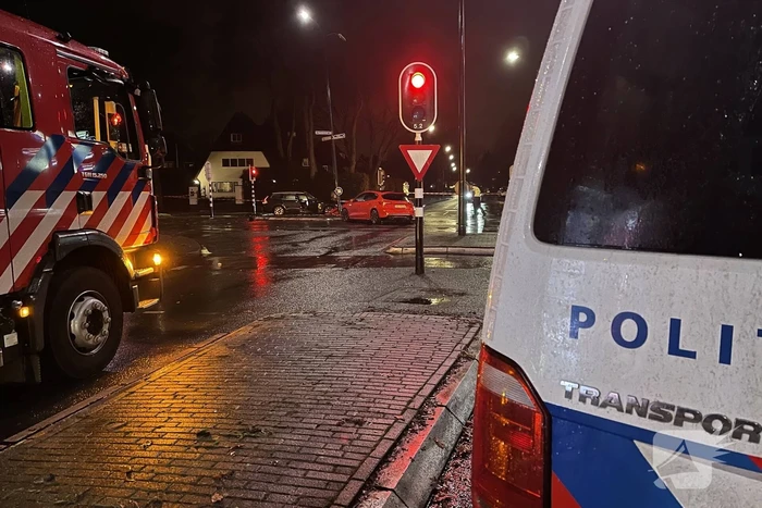Fikse schade bij botsing tussen twee wagens