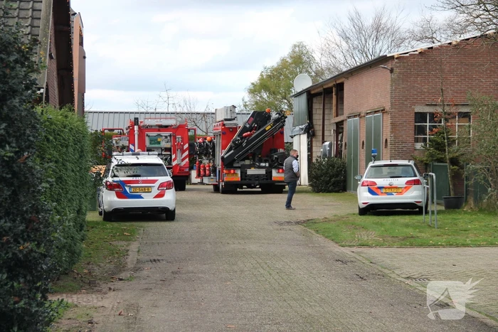 Veel hulpdiensten ingezet voor incident in schuur