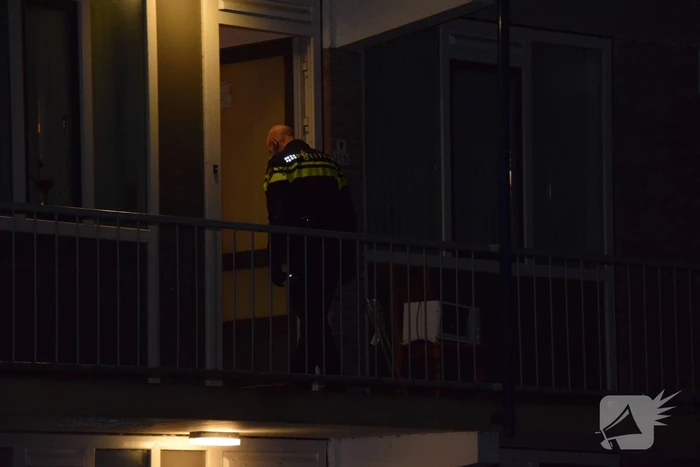 Persoon aangehouden na incident in woning