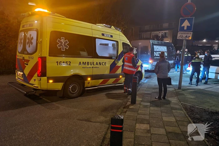 Fietser en bezorger met elkaar in botsing