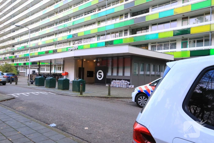 Steekpartij in flatwoning