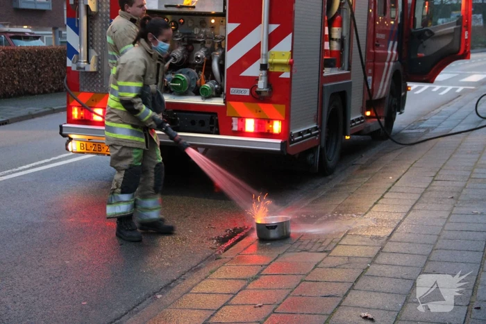 Vlam in de pan zorgt voor fikse rookontwikkeling