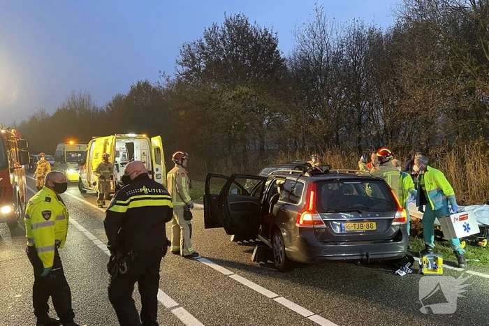 Ravage na botsing tussen twee voertuigen